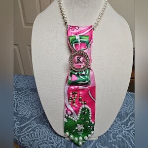 Pink and Green  Necklace With Pearls